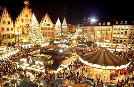 CHRISTMAS MARKET IN ITALY 2021